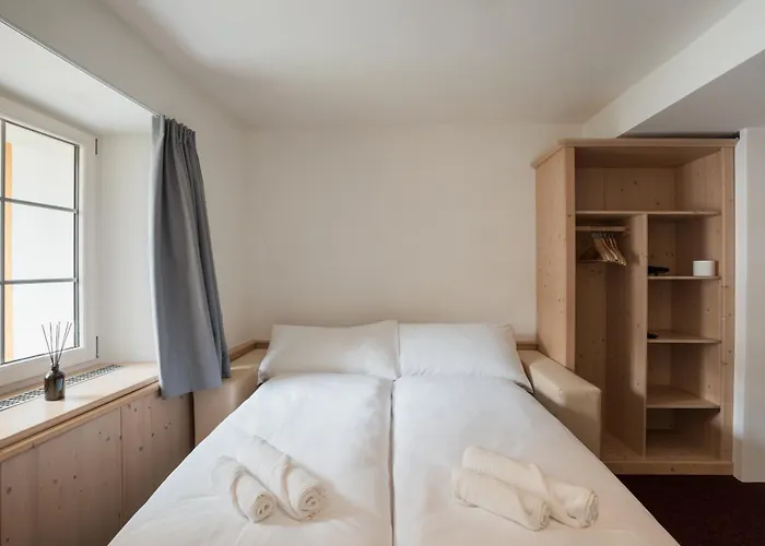 Orman Evi Brocco & Posta *